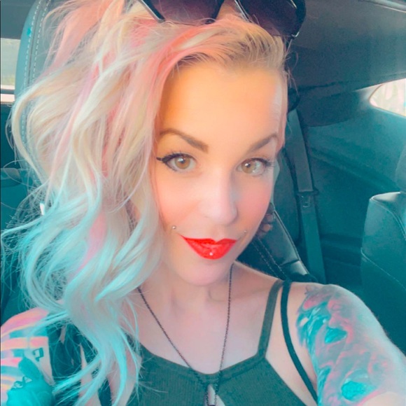 Meet your Posher, Jessy - Picture 4 of 7